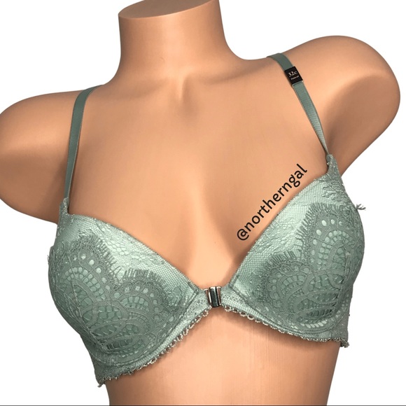 Victoria's Secret Dream Angels Push-up Bra - Picture 3 of 15